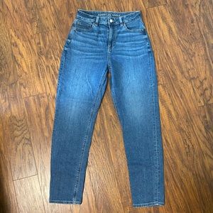 American Eagle Stretch Mom Jeans